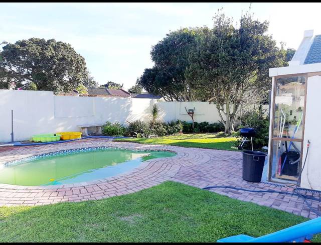3 BEDROOM HOUSE RENTED IN MIRAMAR